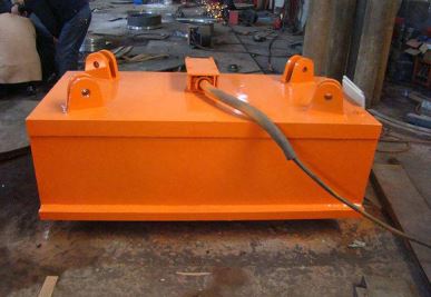 Cần cẩu nam châm điện